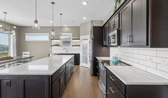 2122 Leopold Dr, Ames, IA 50010