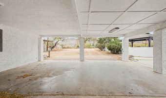 1065 W WHITELEY St, Apache Junction, AZ 85120