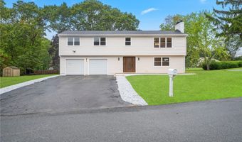 75 Walnut Rd, North Kingstown, RI 02852