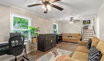 1914 Bonnie Ln, Charlotte, NC 28213