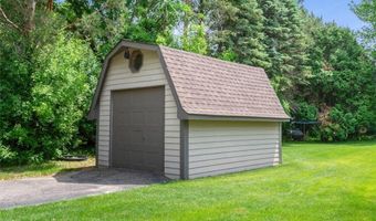 13631 36th St NW, Annandale, MN 55302
