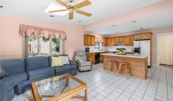 154 Chapmans Ave, Warwick, RI 02886