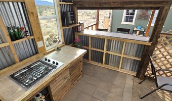 9240 S Longhorn Dr, Chloride, AZ 86431