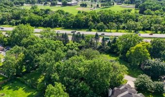 4 N Niles Ave, Addison, IL 60101