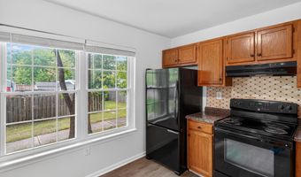 1015 SAINT MICHAELS Dr, Bowie, MD 20721