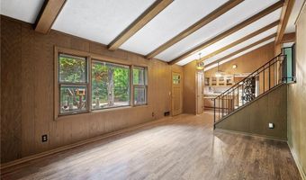 321 Dunham Dr, Anoka, MN 55303