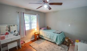 6607 Wenzel Rd, Alton, IL 62002