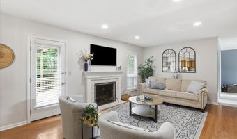 953 Watch Creek Dr, Anderson Twp., OH 45230