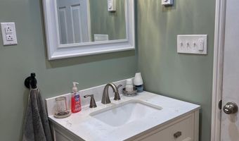47 HOLIDAY Dr, Albrightsville, PA 18210