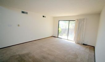 830 Live Oak Rd NE E, Albuquerque, NM 87122