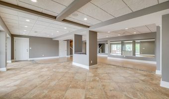 20484 Lake Rd, Abingdon, VA 24211