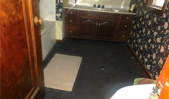 608 Union Ave, Ashtabula, OH 44004