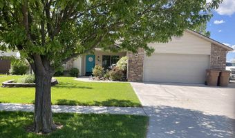 367 Chesapeake Ave, Chubbuck, ID 83202
