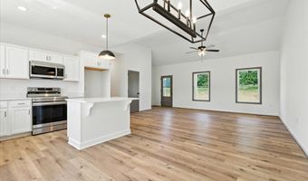 2730 Liberty Chapel Rd, Appomattox, VA 24522