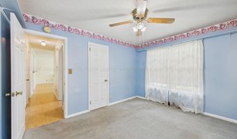924 CRESTVIEW Ln, Adamsville, AL 35005