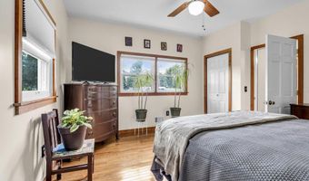551 Chester Pkwy, Belford, NJ 07718