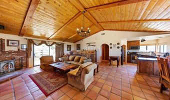 9060 Yucca Hills Rd, Agua Dulce, CA 91390