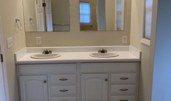 10 Sheppard Rd W, Beaufort, SC 29907