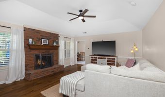 3775 OAK FOREST Dr, Bartlett, TN 38135