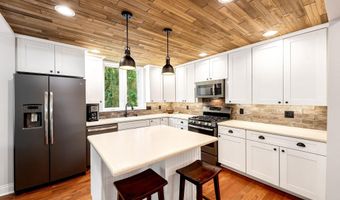 5420 Whitneyville Ave SE, Alto, MI 49302