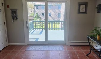 54 Sefton Dr, Bristol, RI 02809