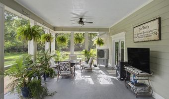 11353 Hattie K Dr, Biloxi, MS 39532