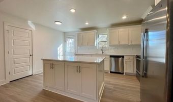 40 Eriboll Ln, Bella Vista, AR 72715