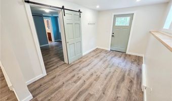 20 Indian Trl, Glocester, RI 02814