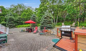 66 Harper Ct, Albrightsville, PA 18210
