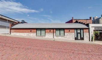 309 Wall St, Alton, IL 62002