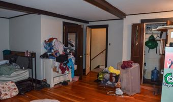 40 Chapel St, Augusta, ME 04330