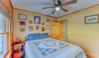 757 Maple St, Bethlehem, NH 03574