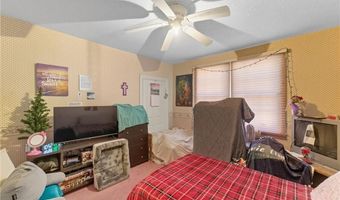 92 Rhode Island St, Cranston, RI 02920
