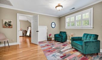 1368 Sunnyhill Dr, Camden, SC 29020