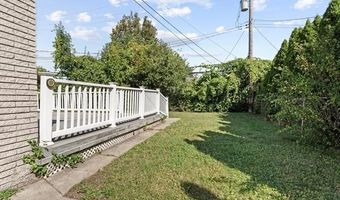 16958 Cambridge Ave, Allen Park, MI 48101