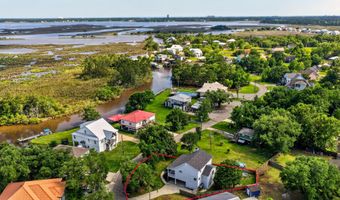 10493 Riviere Vue Dr, Biloxi, MS 39532