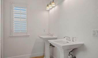 418 PINE Ave, Anna Maria, FL 34216
