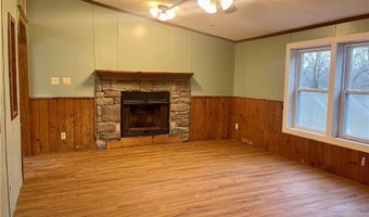 14053 Gillette Rd, Albion, NY 14411