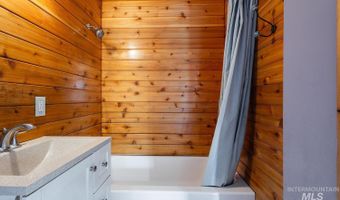 1021 W Chamberlin St, Boise, ID 83706