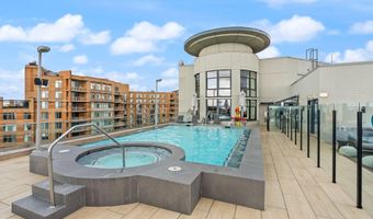 1021 N GARFIELD St 517, Arlington, VA 22201