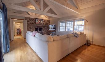8716 FOUNTAIN GROVE Rd, Amherst, WI 54406