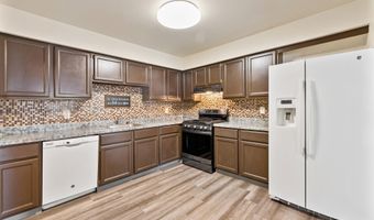 4 DEERFIELD Ct, Bordentown, NJ 08505
