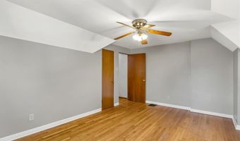 9211 Niles Pl, Affton, MO 63123