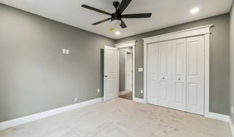 370 Emmett St 4-4, Bristol, CT 06010