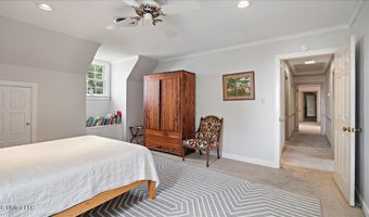 112 Swallow Dr, Brandon, MS 39047