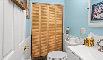 37 Niblick Cir, Coventry, RI 02816