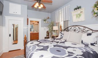 207 N Smith St, Owensville, IN 47665