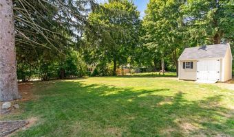 25 High St, Warwick, RI 02886