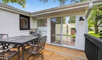 808 Tyler St, Polk City, IA 50226