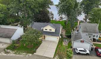 38137 N Bolton Pl, Antioch, IL 60002